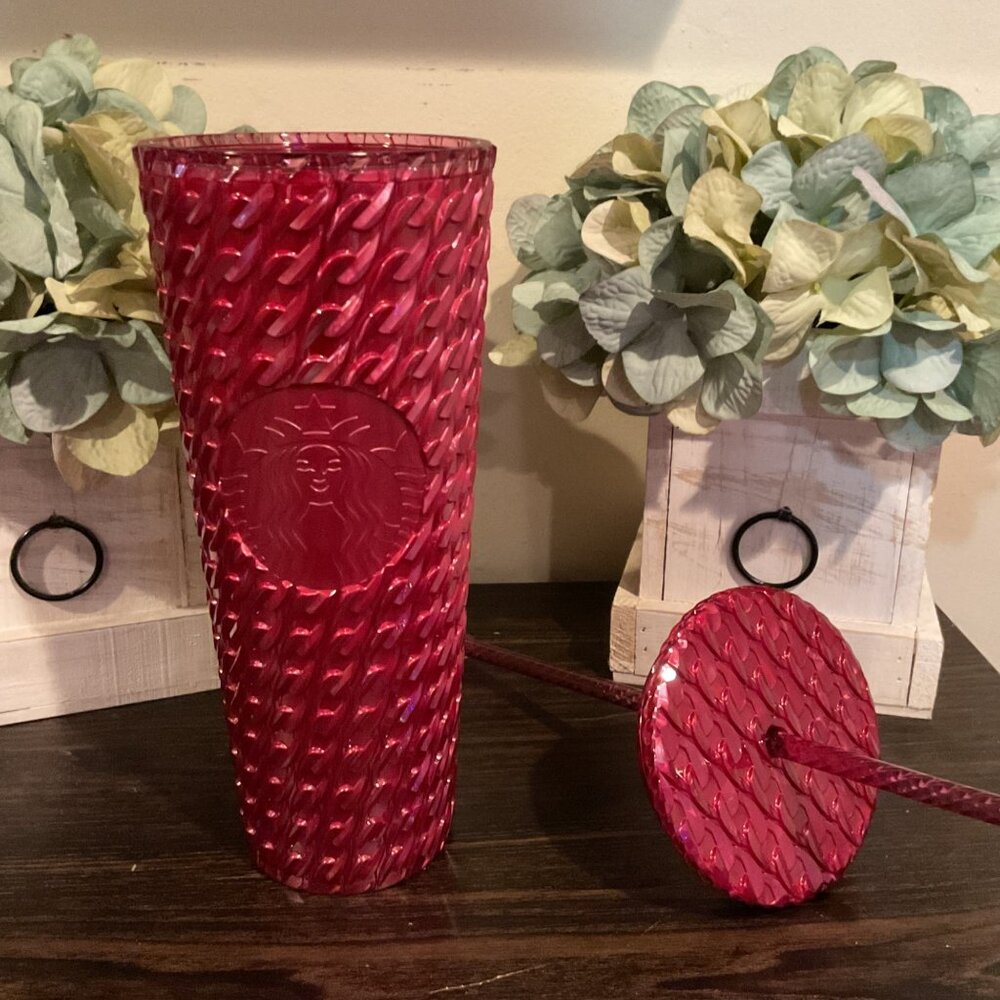 Starbucks Red Textured Reusable Tumbler With Lid & Straw 24 Oz Limited Edition